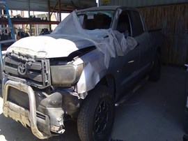 2010 TOYOTA TUNDRA, SILVER, CREW CAB, 4.0L, AT, 2WD,   Z26457